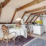 Lovely In With Kitchen Dom wakacyjny *
